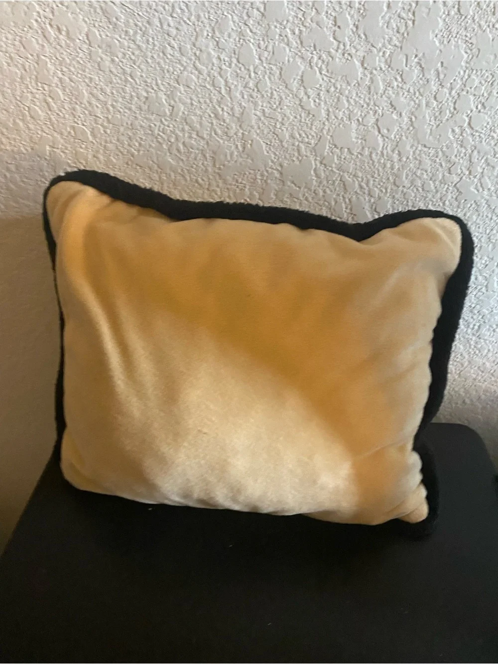 Horse Appliqué Equestrian 3D   Tan Black Trim Plush 14x12 Western Throw Pillow